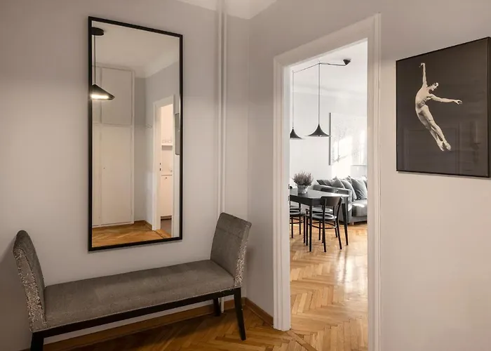 Shortstaypoland Piwna * Warsaw